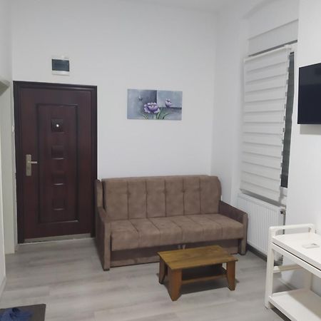 Lotus House Apartment Зренянин Екстериор снимка